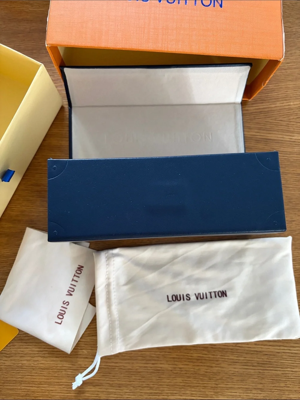 Louis Vuitton Accessories Empty Sunglasses Box,Case Lens Cleaning Cloth,Dust Bag - Picture 2 of 16
